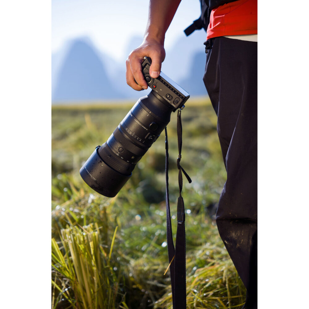 Sigma 70-200mm f/2.8 DG DN OS Sports Lens (Sony E) - Image 2