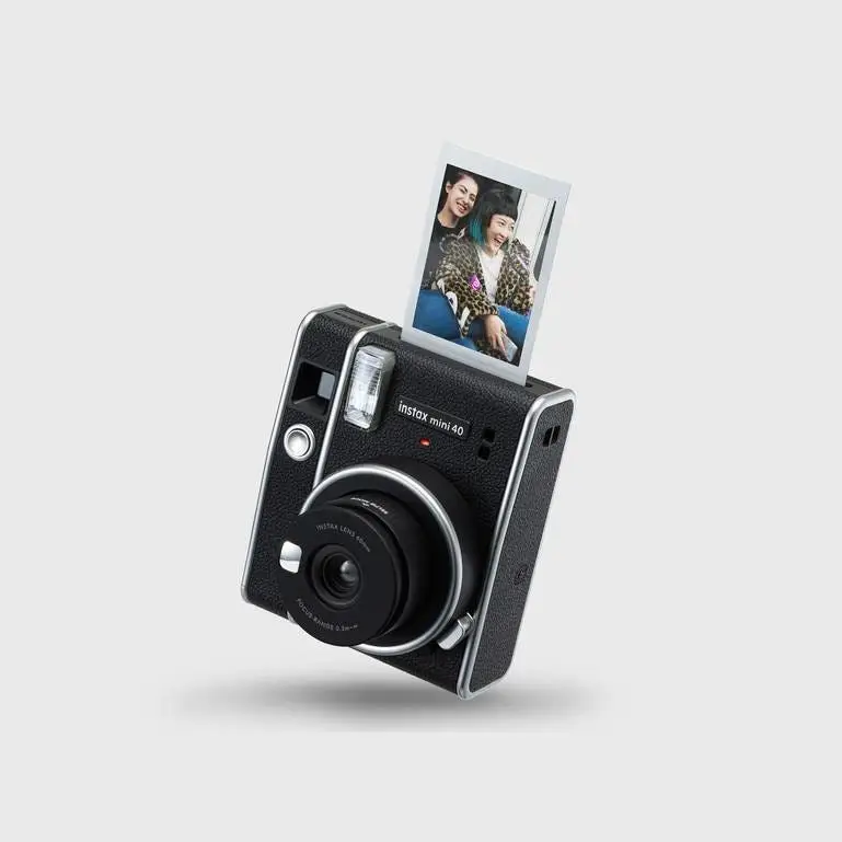 instax mini 40 hero shot black 2.webp