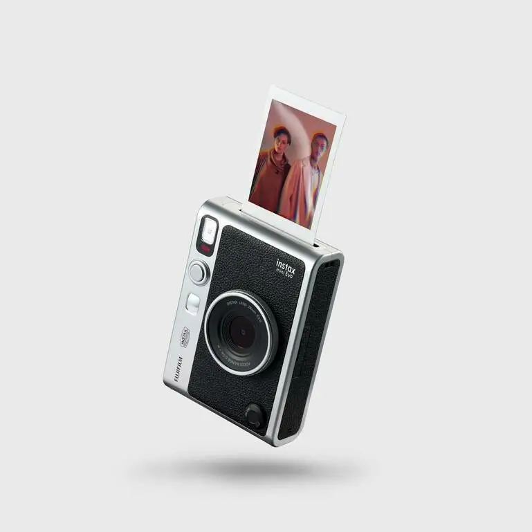 instax mini evo hero shot black 6.webp